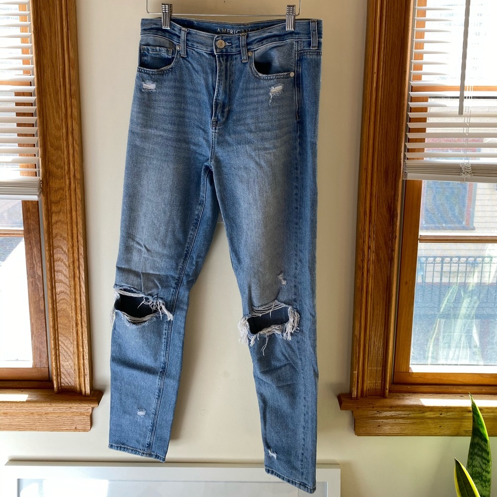 American Eagle Mom Jean